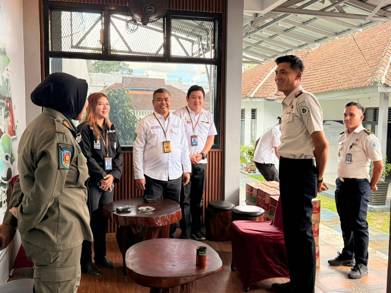 Lapas Tanjungpandan Fasilitasi Bantuan Peduli Warga Binaan dari LKBH Belitung